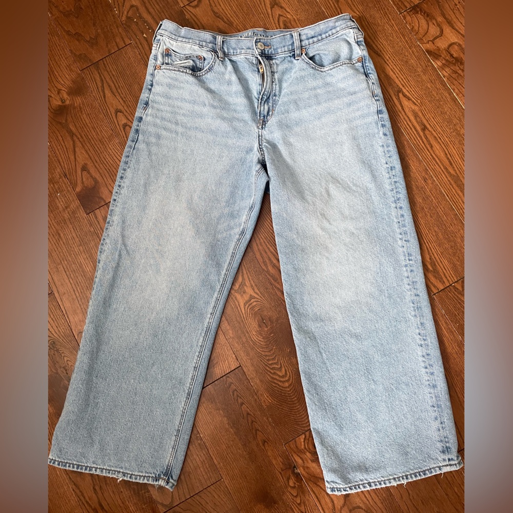 American Eagle Outfitters Stovepipe Jeans